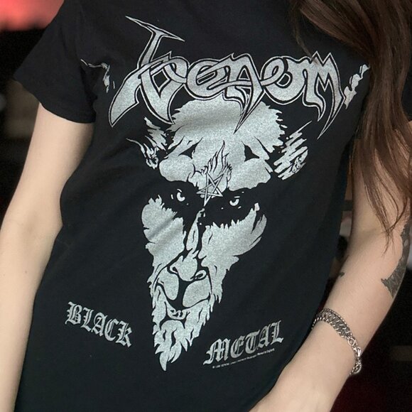 Venom Black Metal T-Shirt Heavy Metal Band Fan Tee 99 - Picture 2 of 5